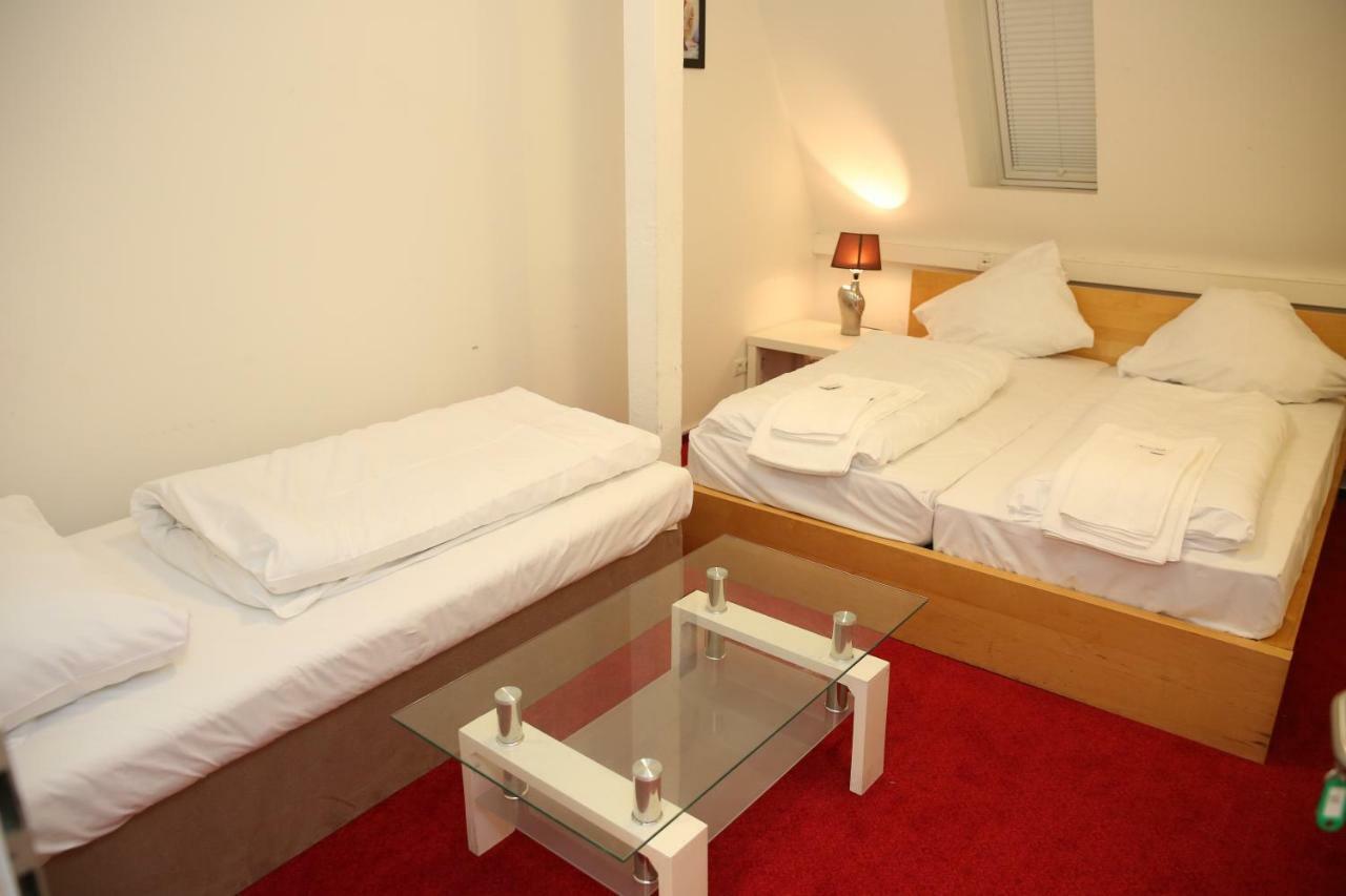 Twinhof Hotel ฮัมบูร์ก ภายนอก รูปภาพ